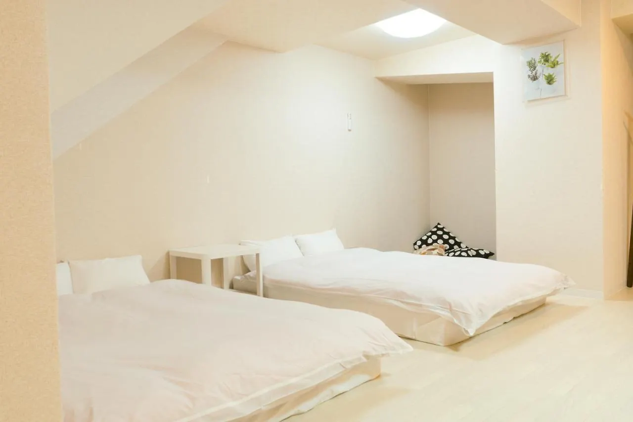 ホームステイ 大阪市Reiwa Houseアパートメント